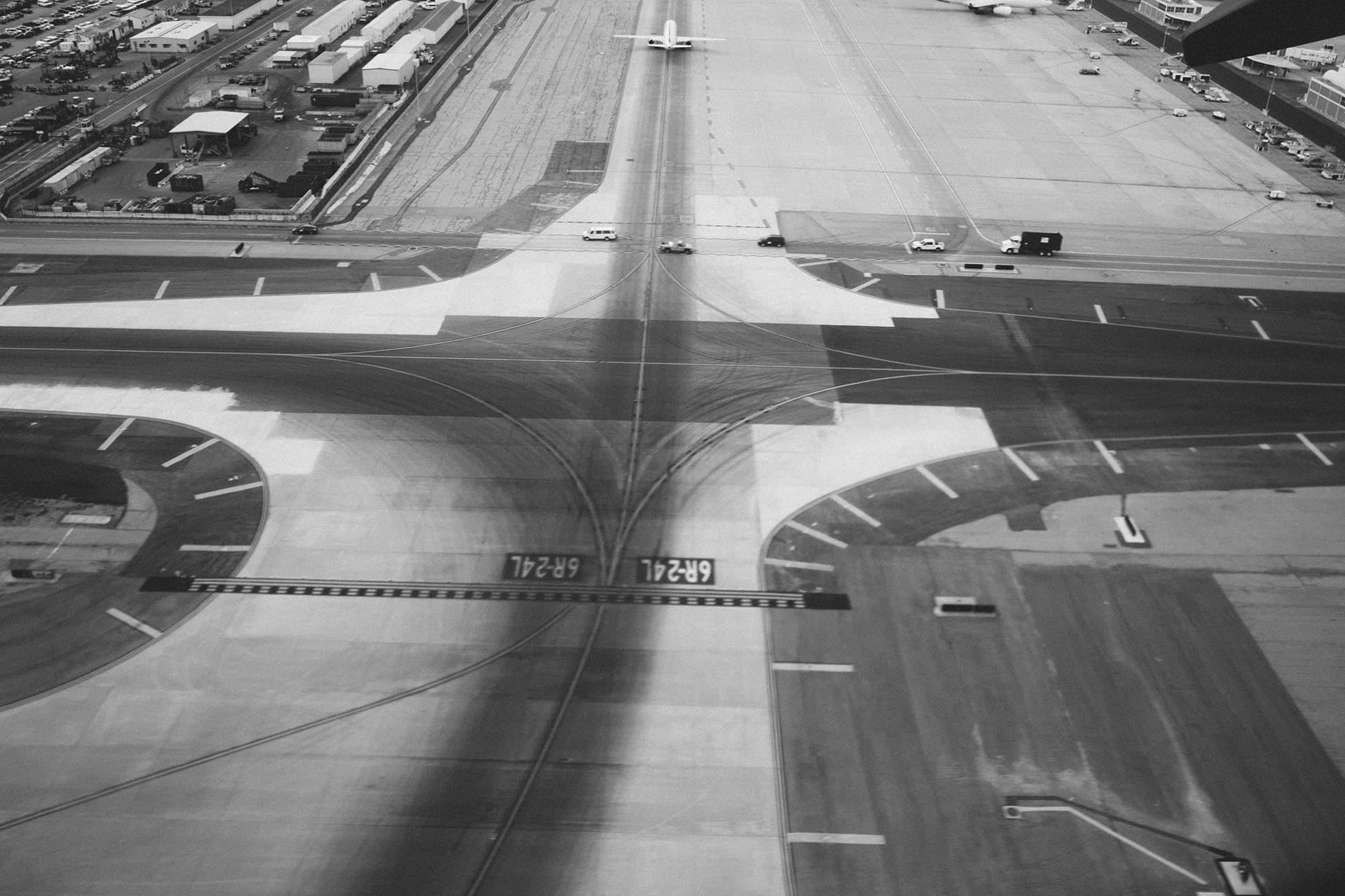 contact image